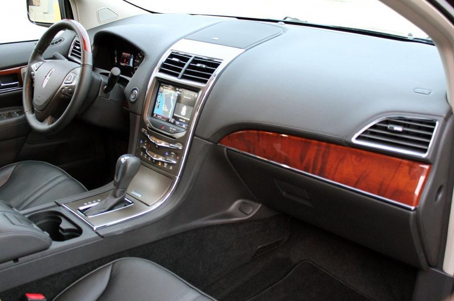  Lincoln MKX 2011 года  (фото 29 из 105)